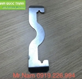 Kẹp Treo Ống Dạng K Phi 25