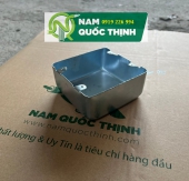 Hộp Thép Vuông Âm Tường Không Lỗ 100x100x44
