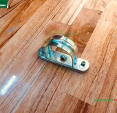 Kẹp Có Đế EMT 1-1/2 Inch 