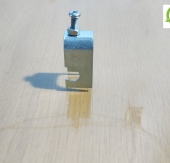 Kẹp Treo Ống Thép Luồn Dây Điện D21 Với Ty Ren