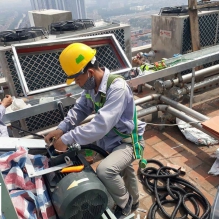 Ống ruột gà lõi thép bọc nhựa kết nối động cơ 