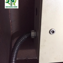 Đầu nối ống ruột gà thép bọc nhựa kết nối tủ điện