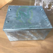 Hộp thép Pullbox trung gian nhúng nóng 150x150x100 sử dụng ngoài trời
