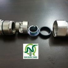 Cấu tạo bên trong của đầu nối ống ruột gà inox với hộp điện